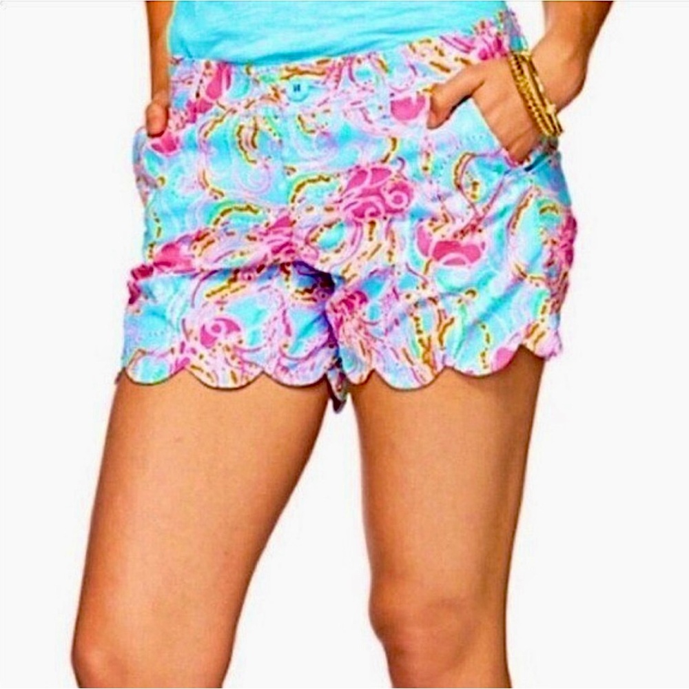 Lilly Pulitzer 100% Cotton Vibrant Buttercup 5” Inseam Shorts